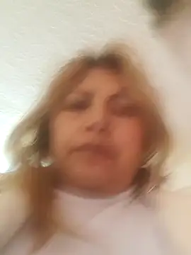 Snapshot of Kazsandraa chatting on June 11, 2026, 4:15 pm Kazsandraa online show from June 11, 2026, 4:15 pm