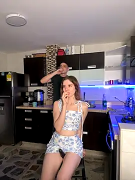 Snapshot of samantha_kevin chatting on November 10, 2025, 4:50 am samantha kevin online show from November 10, 2025, 4:50 am