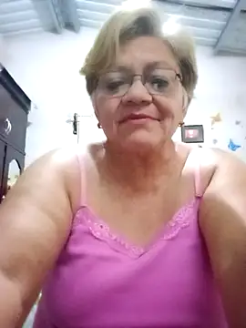 Snapshot of Madrastrahot69 chatting on October 8, 2025, 1:18 am Madrastrahot69 online show from October 8, 2025, 1:18 am