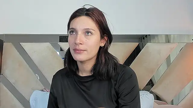 ValeryyGrace online show from February 20, 2025, 11:10 pm