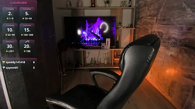 Snapshot of DeboraaLombardii chatting on January 14, 2025, 1:15 am DeboraaLombardii online show from January 14, 2025, 1:15 am