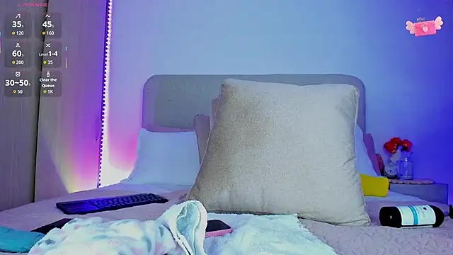 Snapshot of VIDEO_SALE_4_YOU chatting on November 24, 2025, 10:21 pm VIDEO SALE 4 YOU online show from November 24, 2025, 10:21 pm