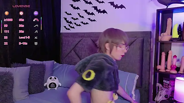 Snapshot of Sammy_Russell chatting on October 26, 2025, 6:36 am Sammy Russell online show from October 26, 2025, 6:36 am