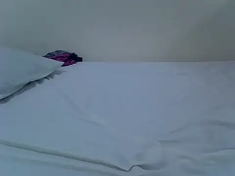 Snapshot of sweetangel41 chatting on March 9, 2026, 10:57 pm sweetangel41 online show from March 9, 2026, 10:57 pm