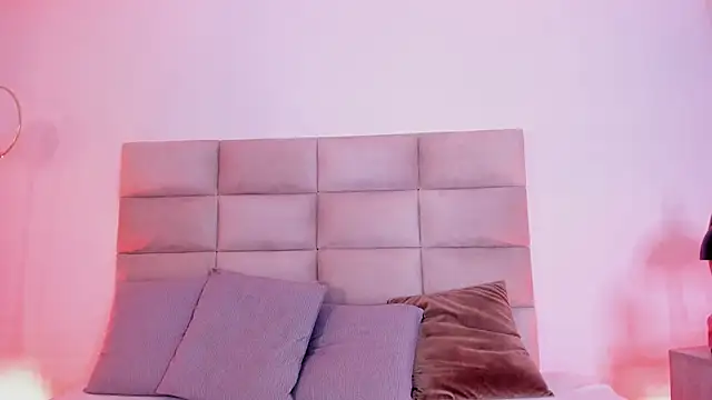 AngelyRosse1 online show from November 14, 2025, 4:16 am