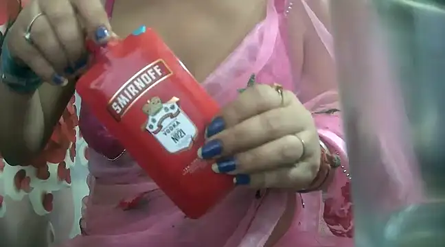 Snapshot of LOVERIAKOL chatting on March 17, 2025, 7:58 pm LOVERIAKOL online show from March 17, 2025, 7:58 pm