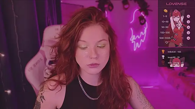 Snapshot of Elsie_Ginger chatting on December 23, 2024, 9:51 pm Elsie Ginger online show from December 23, 2024, 9:51 pm