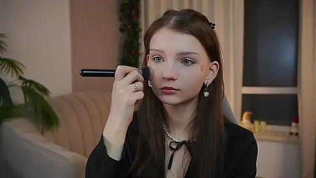 Snapshot of CindyGarrison chatting on February 8, 2026, 11:46 pm CindyGarrison online show from February 8, 2026, 11:46 pm