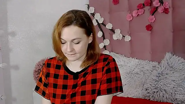 DemiLeaf online show from March 22, 2025, 3:53 pm