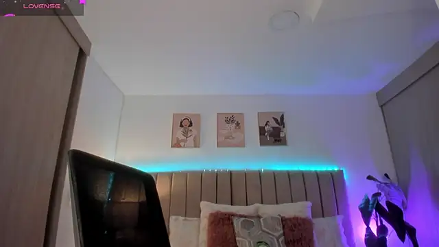 Victoria romanox online show from January 7, 2026, 6:29 am