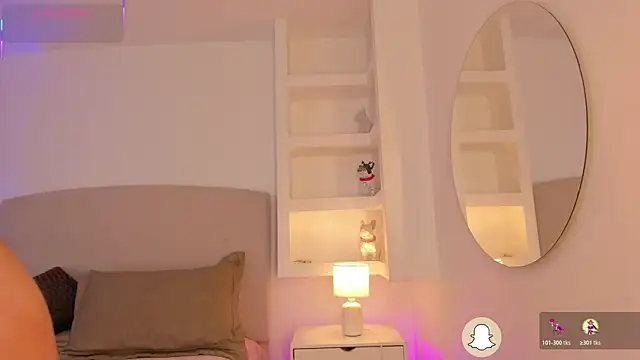 nathalynbarnes online show from October 21, 2025, 10:58 am