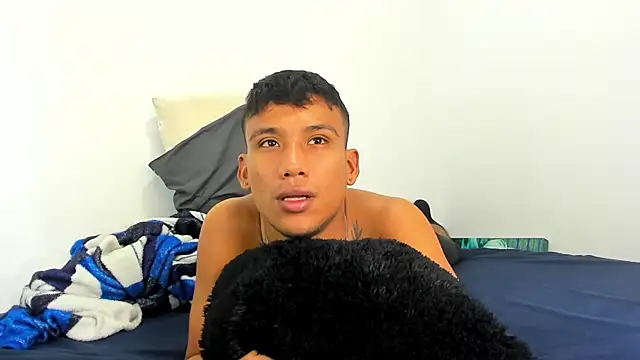 Backsex boy online show from January 13, 2026, 3:49 pm