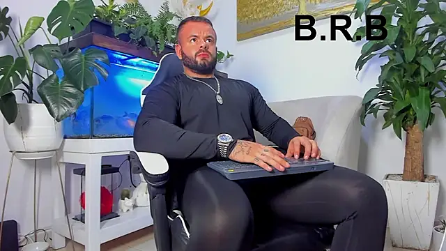 Snapshot of Johnnygrayson1 chatting on March 18, 2026, 12:25 am Johnnygrayson1 online show from March 18, 2026, 12:25 am