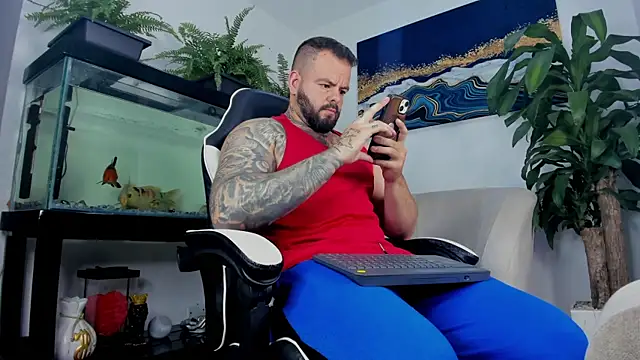 Johnnygrayson1 online show from July 6, 2026, 11:18 pm