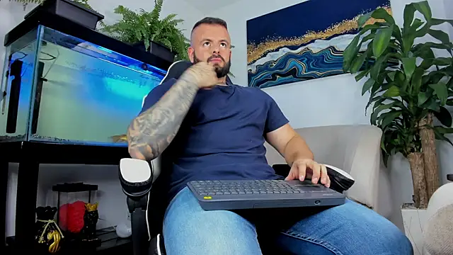Johnnygrayson1 online show from July 24, 2026, 12:28 am