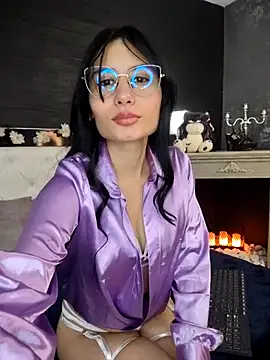 Snapshot of NayeCloud chatting on February 21, 2025, 3:45 am NayeCloud online show from February 21, 2025, 3:45 am