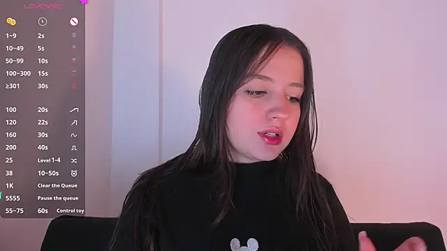 Sabrina Lennox online show from October 11, 2025, 3:40 am