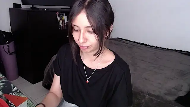 Snapshot of alice_live1 chatting on September 18, 2025, 12:41 pm alice live1 online show from September 18, 2025, 12:41 pm
