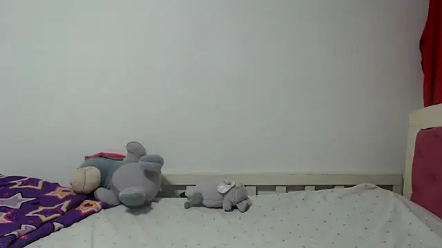 Snapshot of love_and_Lust chatting on November 1, 2025, 2:33 pm love and Lust online show from November 1, 2025, 2:33 pm