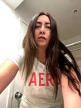 Snapshot of xLadyScarlettx chatting on December 4, 2025, 4:11 am xLadyScarlettx online show from December 4, 2025, 4:11 am