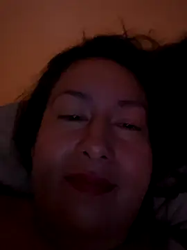 Snapshot of xLadyScarlettx chatting on October 27, 2025, 3:29 am xLadyScarlettx online show from October 27, 2025, 3:29 am