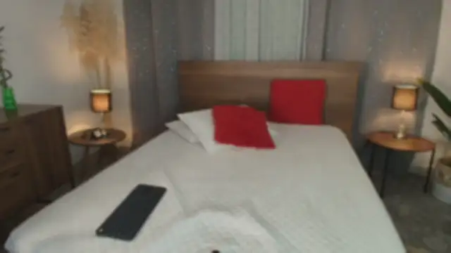 Snapshot of Isaa_Coleman_ chatting on October 16, 2025, 10:07 pm Isaa Coleman online show from October 16, 2025, 10:07 pm