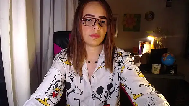 Snapshot of danielle_rose_1 chatting on June 29, 2026, 5:01 pm danielle rose 1 online show from June 29, 2026, 5:01 pm