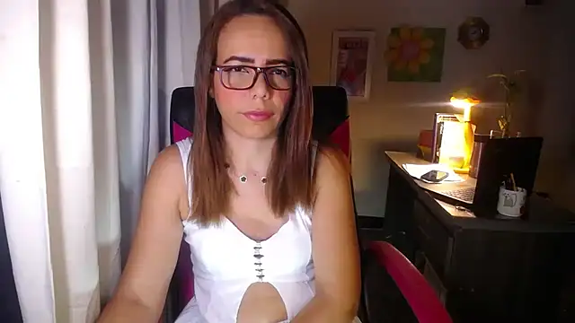 Snapshot of danielle_rose_1 chatting on July 15, 2026, 10:06 pm danielle rose 1 online show from July 15, 2026, 10:06 pm
