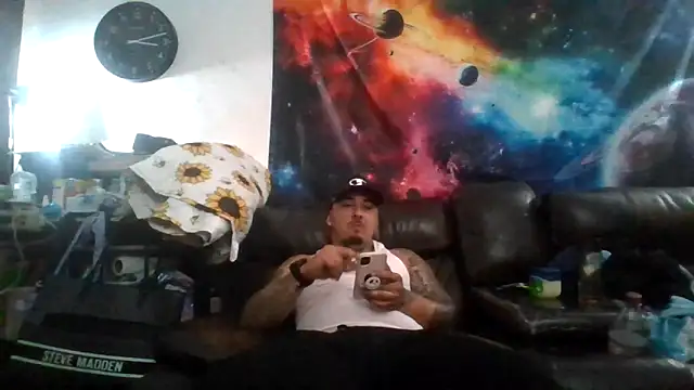 Snapshot of Antoniothedon chatting on April 9, 2026, 11:16 am Antoniothedon online show from April 9, 2026, 11:16 am