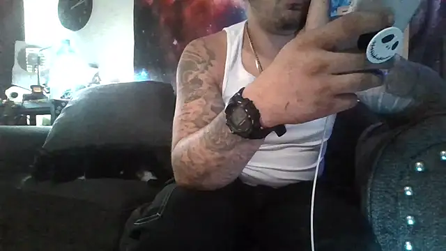 Snapshot of Antoniothedon chatting on May 24, 2026, 9:15 pm Antoniothedon online show from May 24, 2026, 9:15 pm