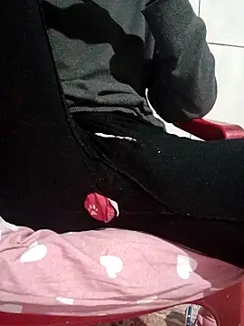 negosaliente online show from April 12, 2026, 6:16 am