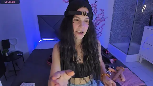CassieEvans online show from July 17, 2026, 5:26 am