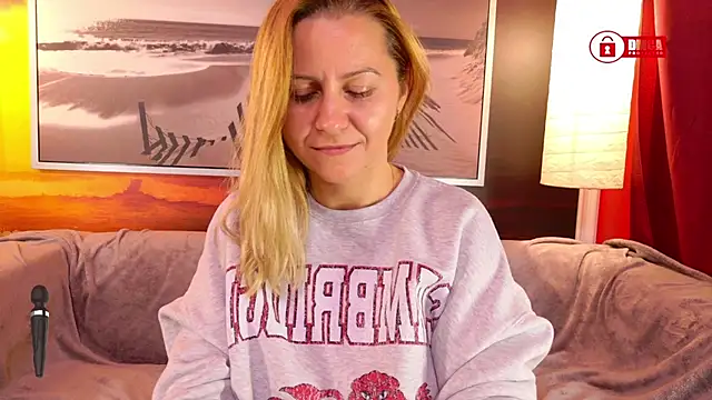 Snapshot of BigBoobsARRI chatting on October 16, 2025, 8:06 pm BigBoobsARRI online show from October 16, 2025, 8:06 pm