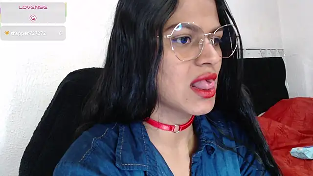 Snapshot of SweetAlmaa chatting on November 9, 2025, 1:37 pm SweetAlmaa online show from November 9, 2025, 1:37 pm