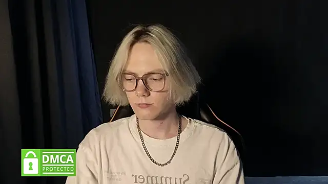 Keytaro online show from July 27, 2026, 11:28 am