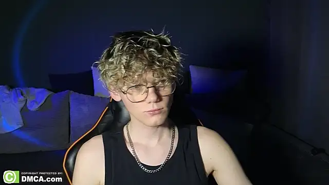 Snapshot of Keytaro chatting on March 11, 2026, 8:36 pm Keytaro online show from March 11, 2026, 8:36 pm