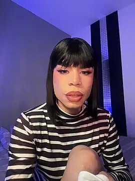 Snapshot of LucyGiraldo chatting on June 11, 2026, 7:55 pm LucyGiraldo online show from June 11, 2026, 7:55 pm