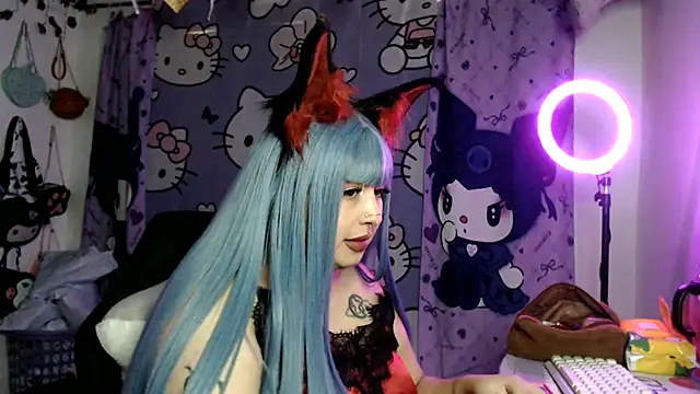 Snapshot of lussyevans24 chatting on June 25, 2026, 3:04 am lussyevans24 online show from June 25, 2026, 3:04 am