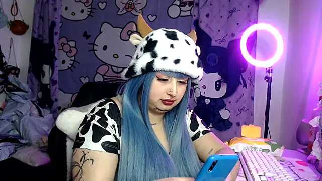 Snapshot of lussyevans24 chatting on July 5, 2026, 4:06 am lussyevans24 online show from July 5, 2026, 4:06 am