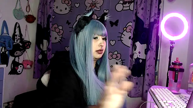 Snapshot of lussyevans24 chatting on May 8, 2026, 3:10 am lussyevans24 online show from May 8, 2026, 3:10 am