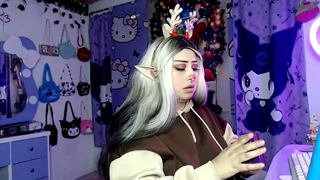 lussyevans24 online show from December 17, 2025, 5:01 am