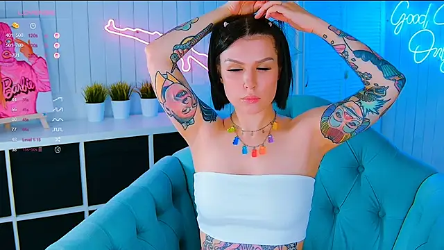 Snapshot of My_toys_pink chatting on October 22, 2025, 4:45 am My toys pink online show from October 22, 2025, 4:45 am