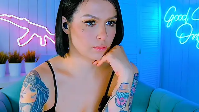 Snapshot of My_toys_pink chatting on April 10, 2026, 10:50 pm My toys pink online show from April 10, 2026, 10:50 pm
