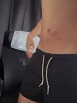 Snapshot of cybercosmiiic chatting on October 17, 2025, 6:53 pm cybercosmiiic online show from October 17, 2025, 6:53 pm