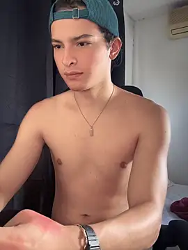 Snapshot of cybercosmiiic chatting on October 11, 2025, 5:36 pm cybercosmiiic online show from October 11, 2025, 5:36 pm