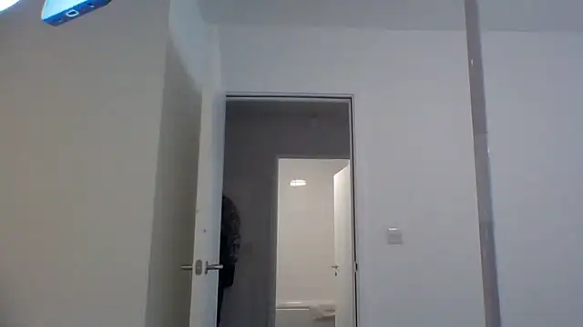 Cinderella Jewels  online show from October 24, 2025, 1:21 pm