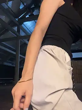 Baby-sexygirl01 online show from June 20, 2026, 2:22 pm
