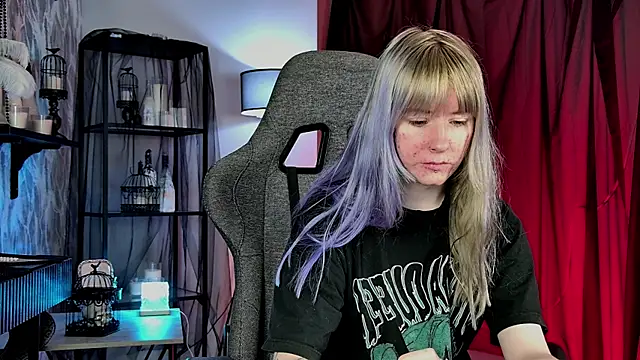 LexiWenford online show from May 11, 2026, 2:57 am
