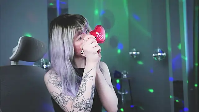 LexiWenford online show from March 24, 2026, 3:06 am