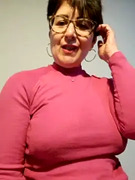 Viola8p online show from March 11, 2026, 3:28 pm